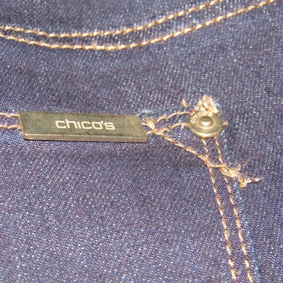 CHICO’S So Slimming Girlfriend Ankle Dark Wash Jeans Size 2.5 (US 14) - Picture 7 of 7